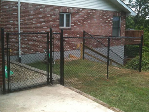 Chain Link Fence - Deck And Fence Services