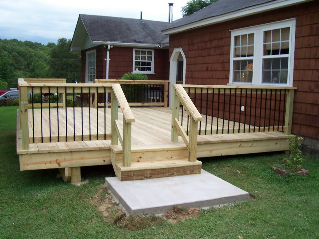 deck1 Deck and Fence Services